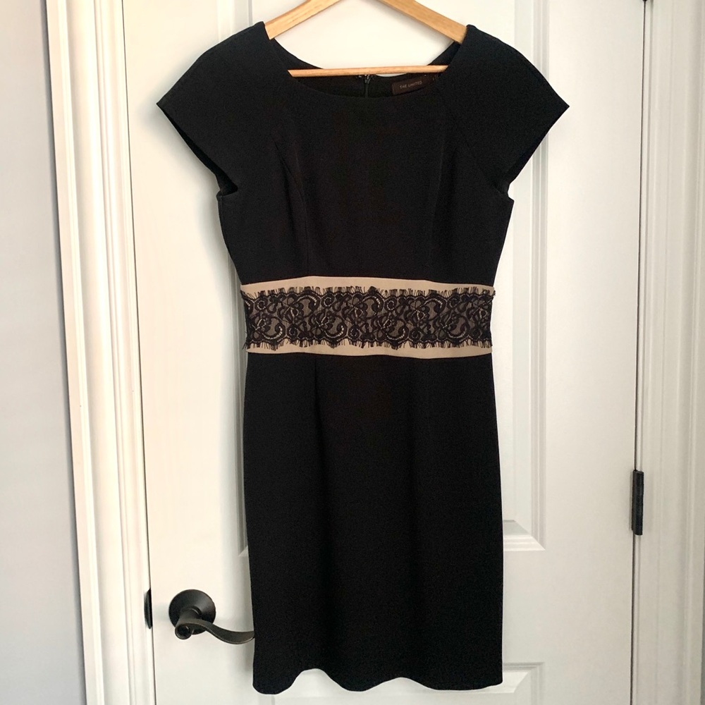 The Limited: Black Zip-Up Dress w/ Tan Lace Waist
